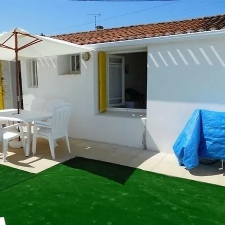 House Maisonnette Proche Du Centre Bourg 1 Vakantiehuis